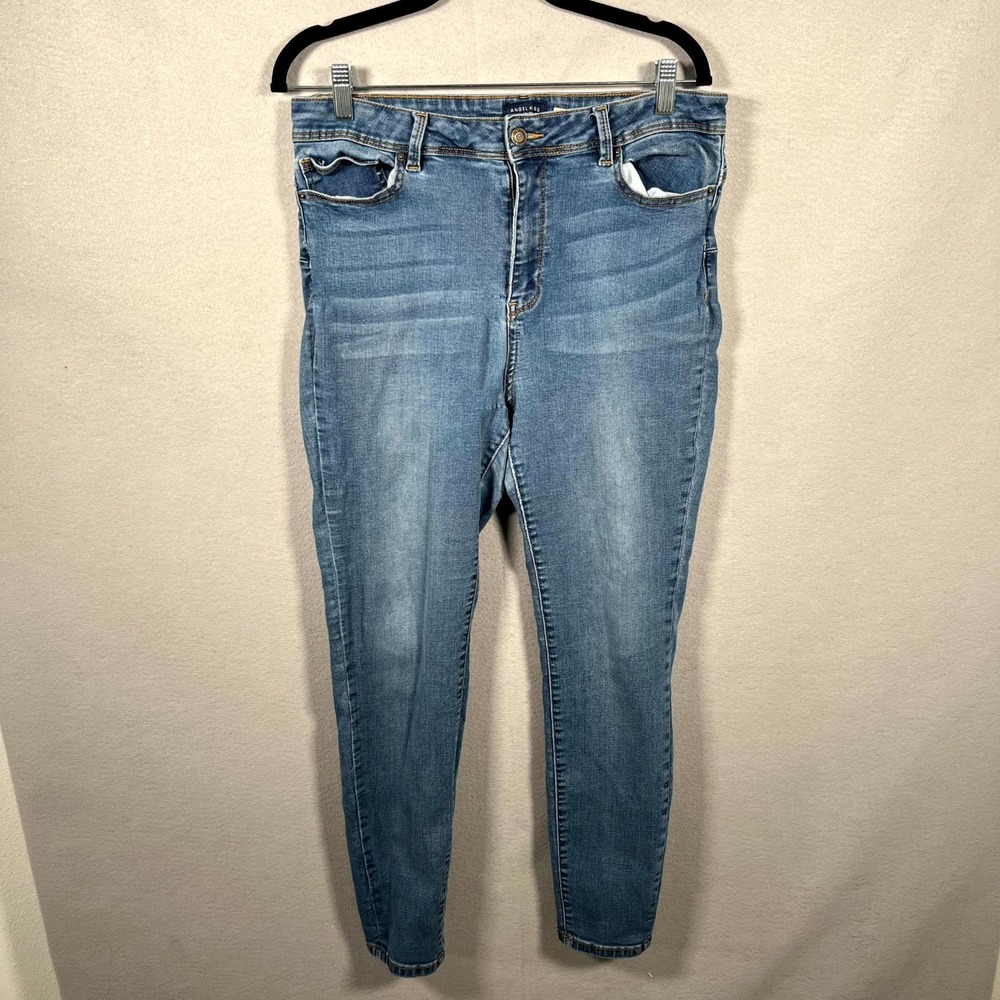Angel Kiss Skinny Jeans Womens‎ 32 Blue Denim Logo Cotton Stretch Medium Wash